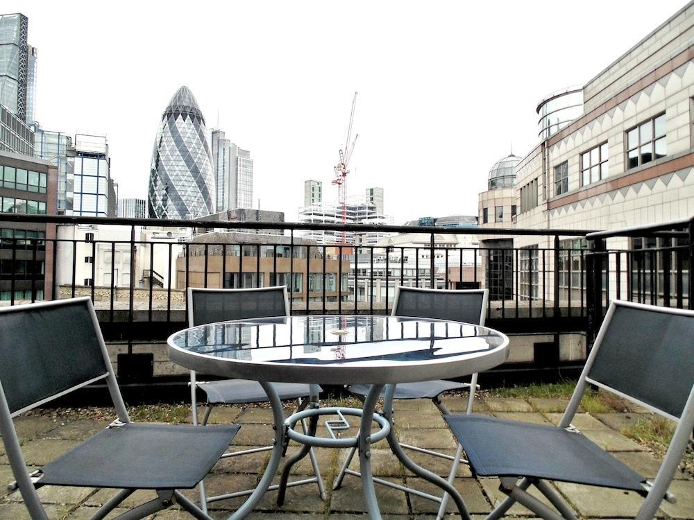 Still Life Tower Hill Executive Лондон Екстериор снимка